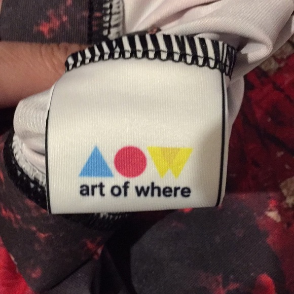 💓 unique paint skirt NWOT - Picture 2 of 3